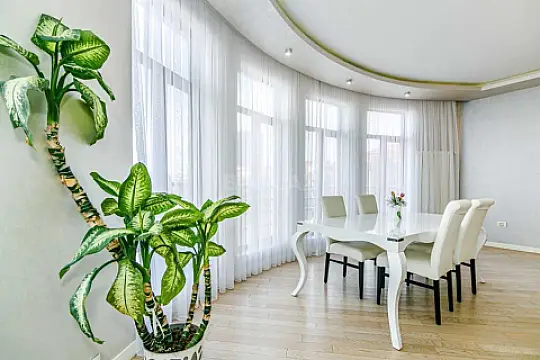 Kirayə verilir 3 otaqlı mənzil 147 m²