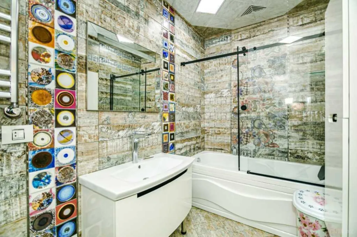 Kirayə verilir 3 otaqlı mənzil 147 m²