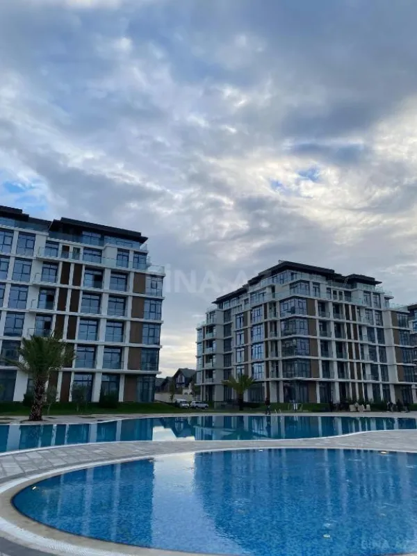 Satılır 2 otaqlı mənzil 74 m²