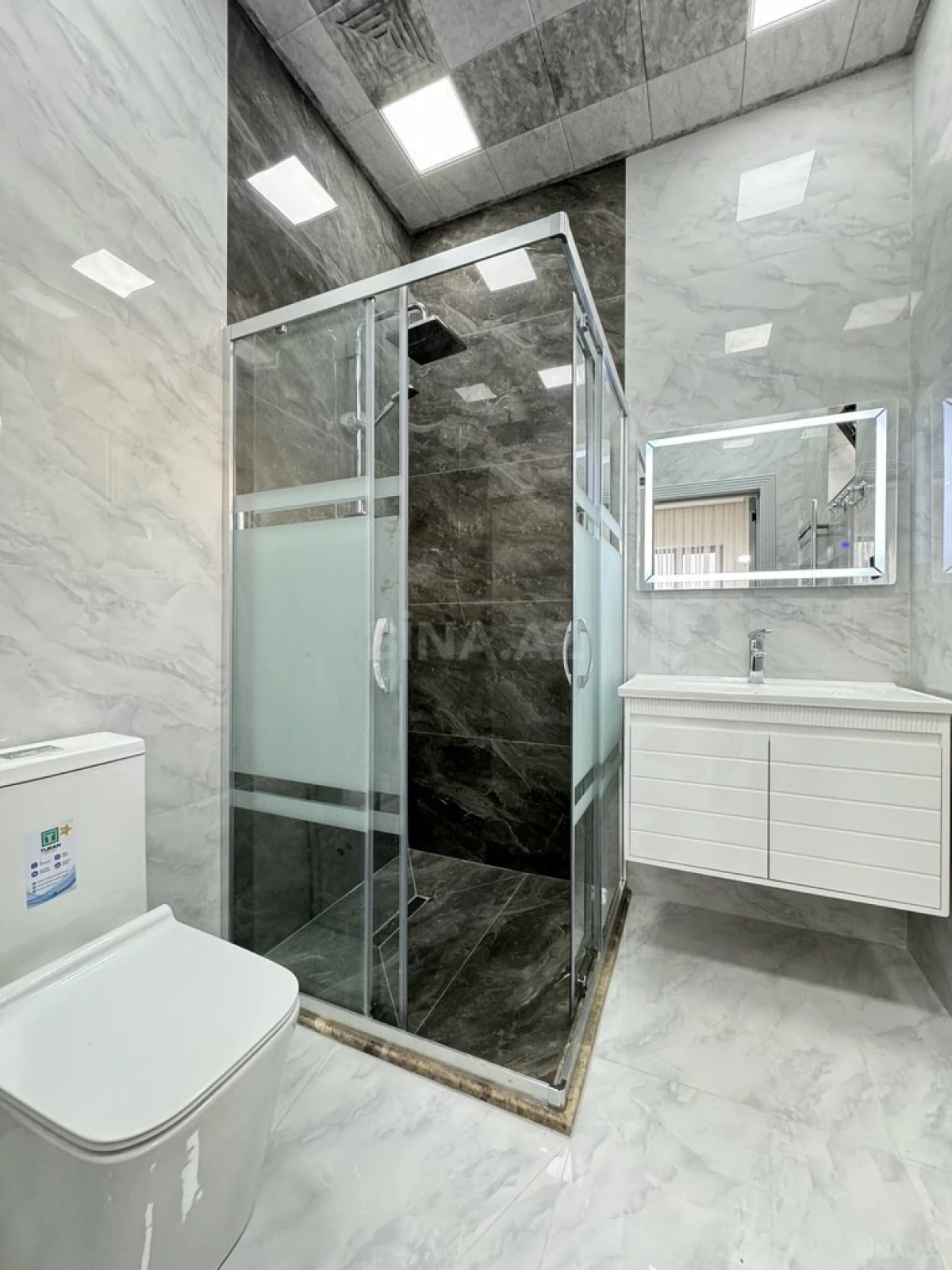 Satılır 4 otaqlı həyət evi 160 m²