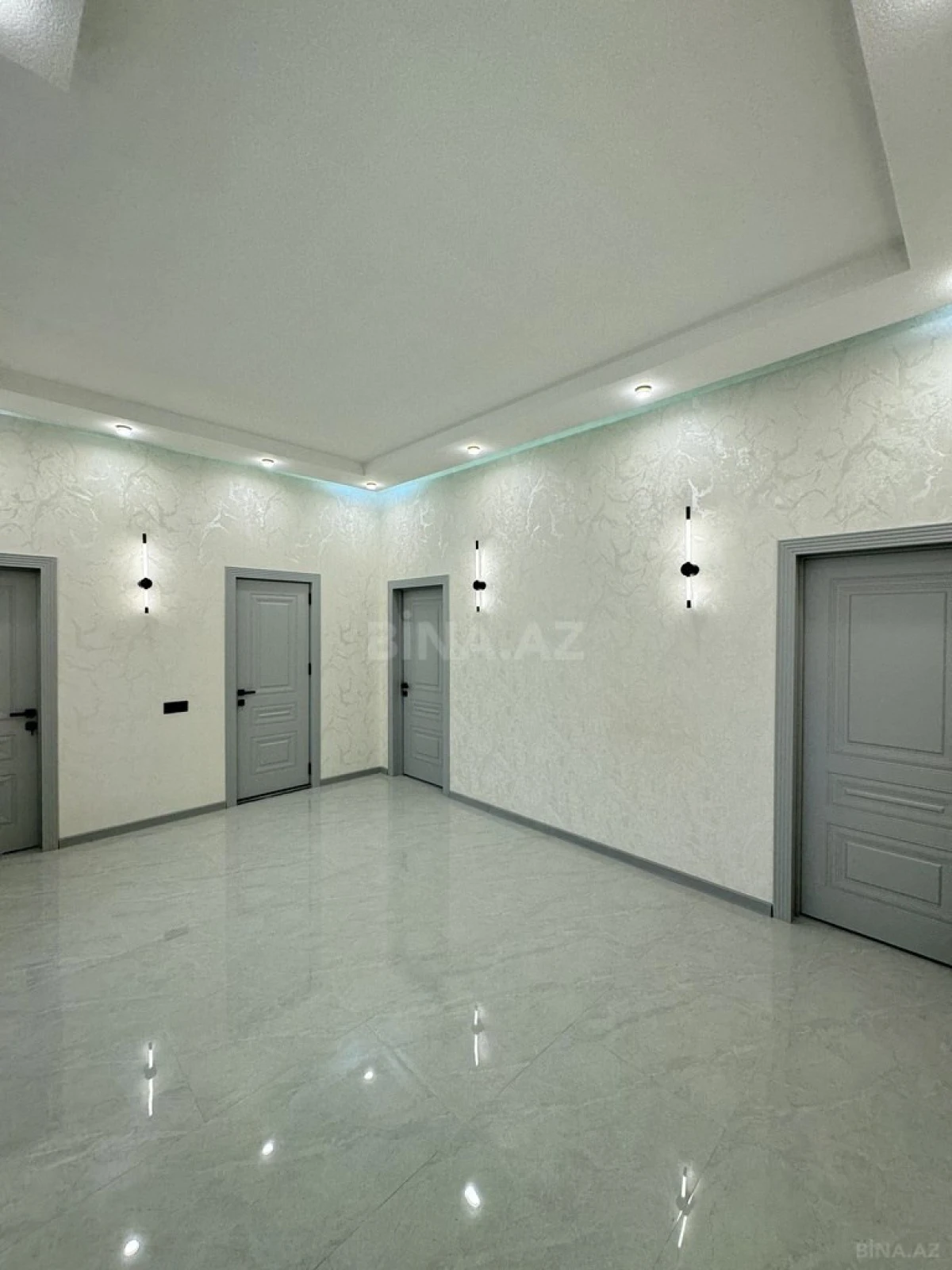 Satılır 4 otaqlı həyət evi 160 m²