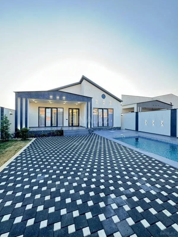 Satılır 4 otaqlı həyət evi 160 m²