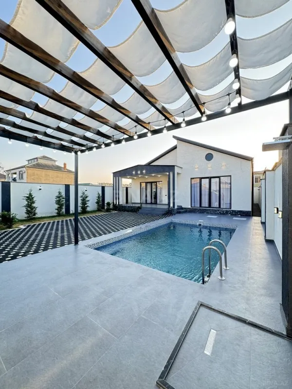 Satılır 4 otaqlı həyət evi 160 m²