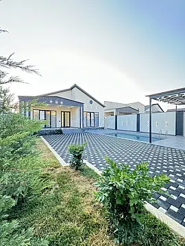 Satılır 4 otaqlı həyət evi 160 m²