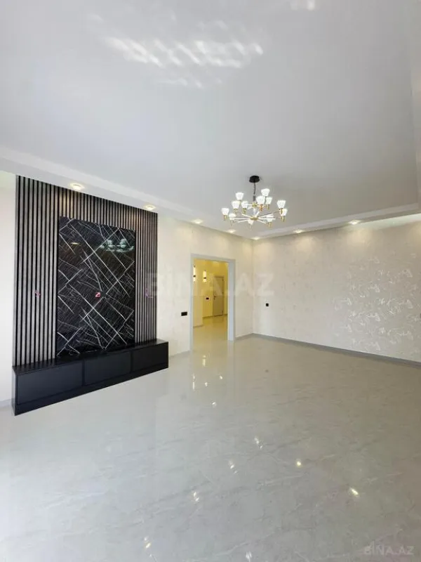 Satılır 4 otaqlı həyət evi 160 m²