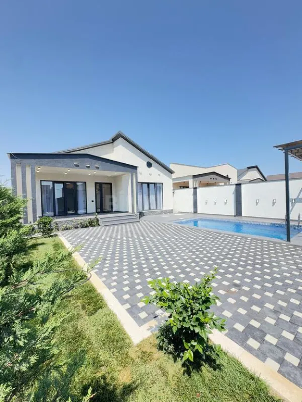 Satılır 4 otaqlı həyət evi 160 m²