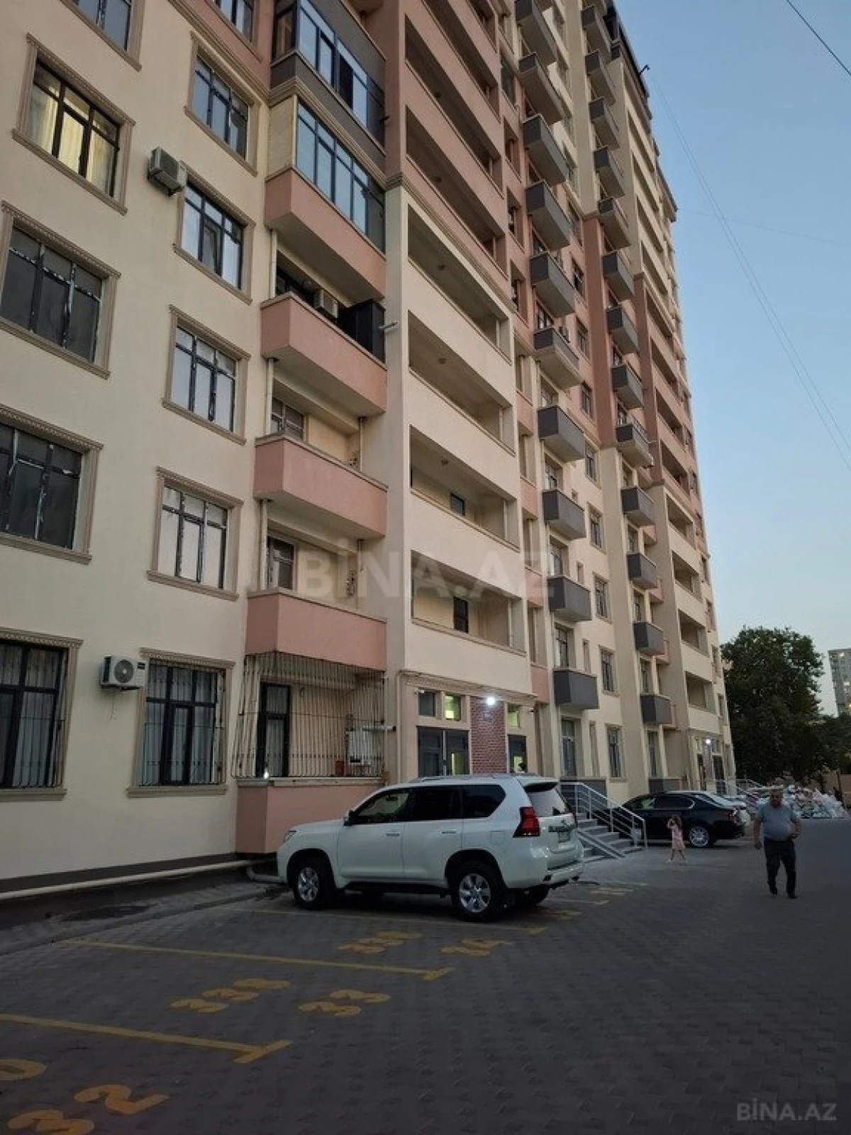 Satılır 2 otaqlı mənzil 100 m²
