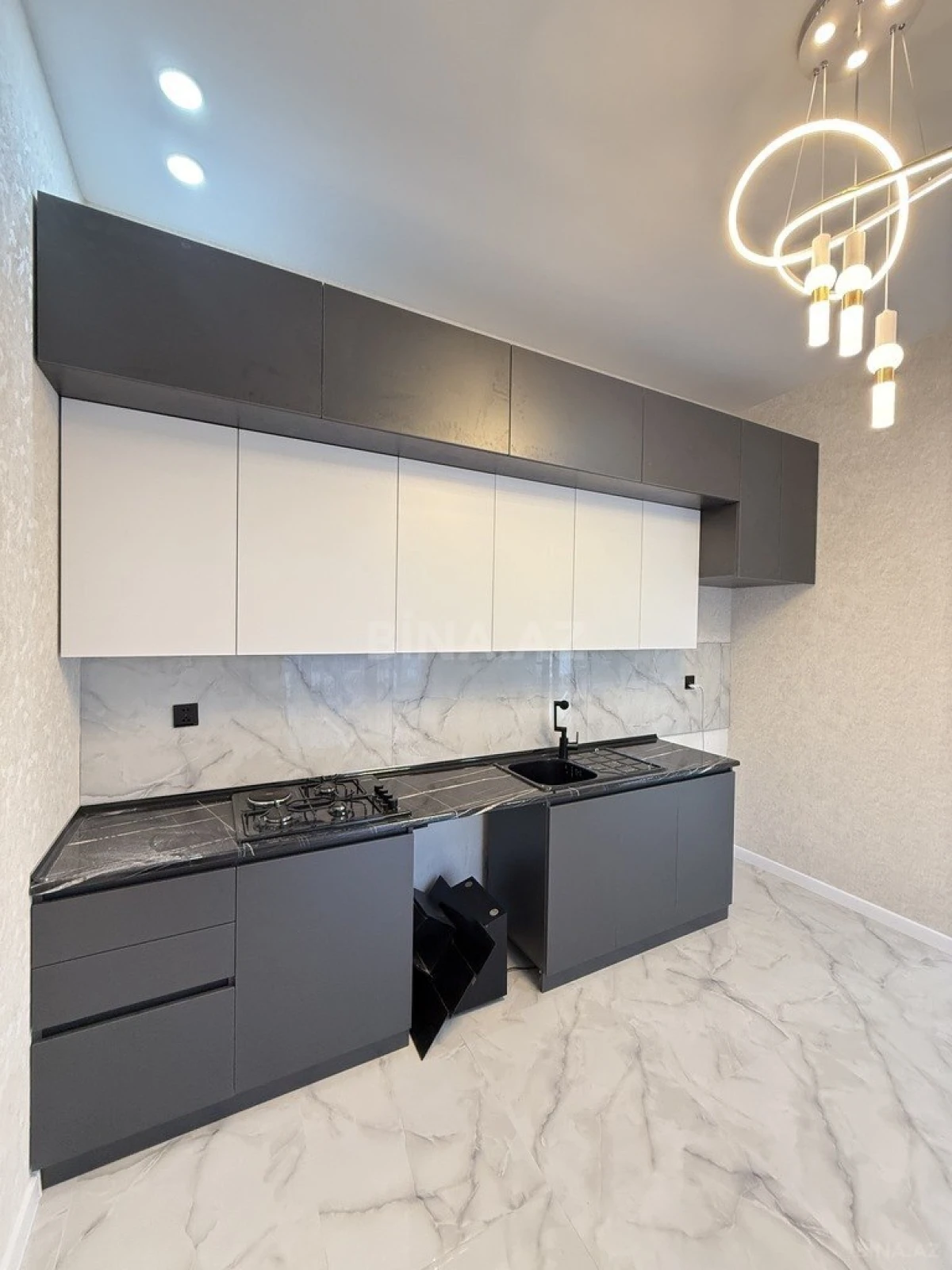 Satılır 4 otaqlı həyət evi 130 m²