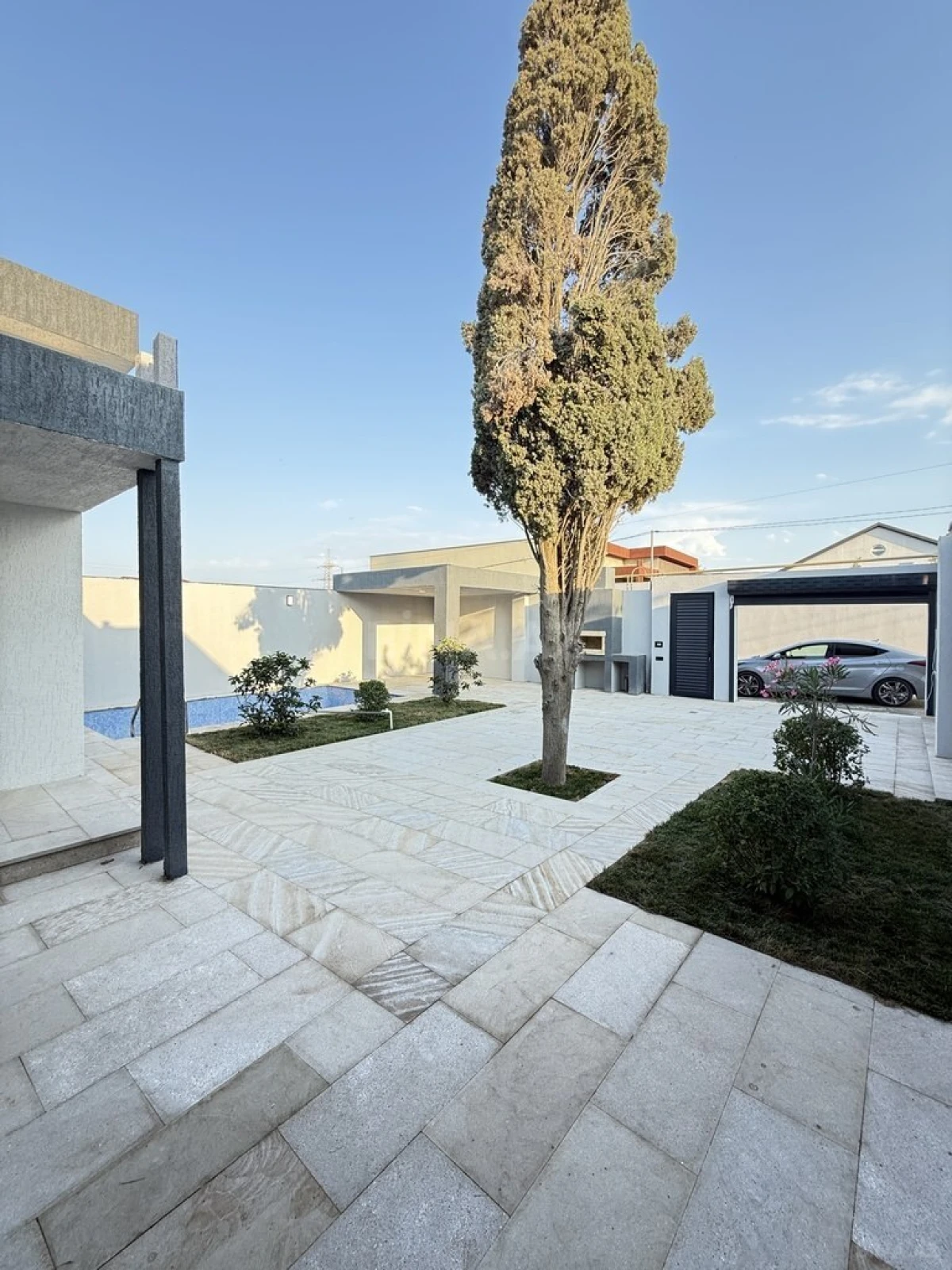 Satılır 4 otaqlı həyət evi 130 m²