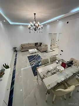 Satılır 8 otaqlı həyət evi 240 m²