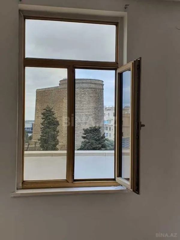 Kirayə verilir 4 otaqlı ofis 125 m²