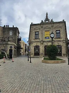 Kirayə verilir 4 otaqlı ofis 125 m² — Bakı, İçərişəhər 4 otaq 125.00 m²