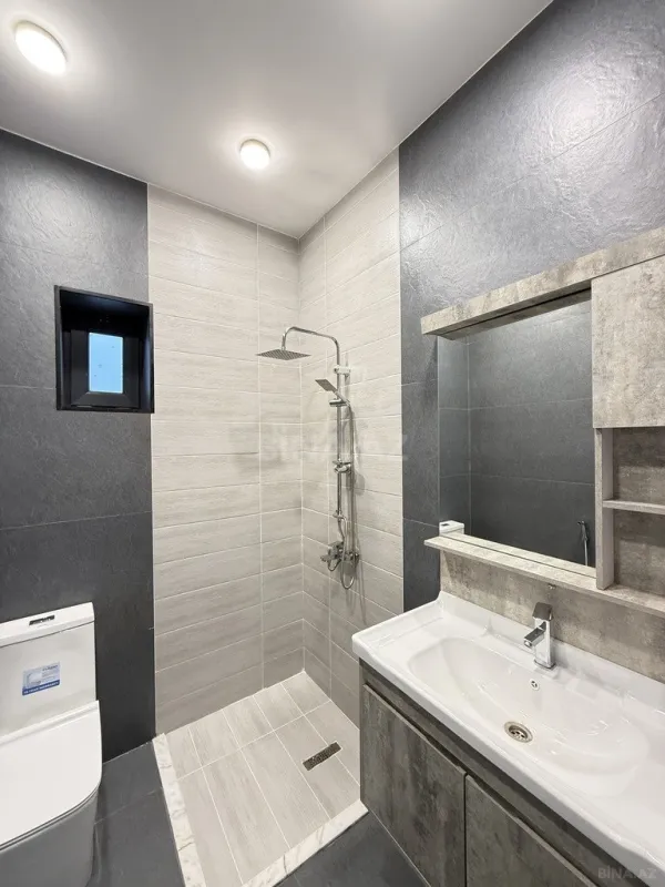 Satılır 4 otaqlı həyət evi 130 m²