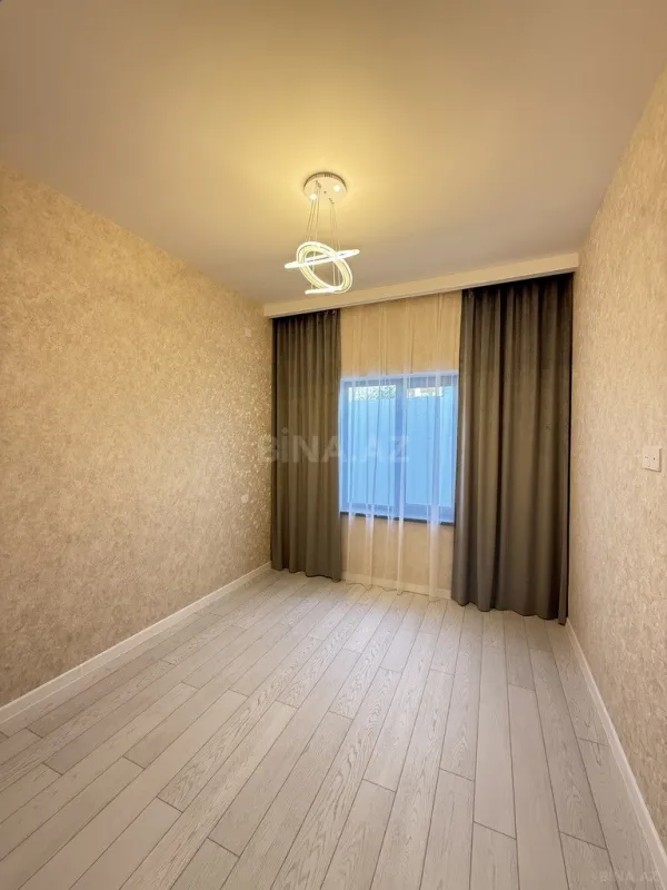 Satılır 4 otaqlı həyət evi 130 m²
