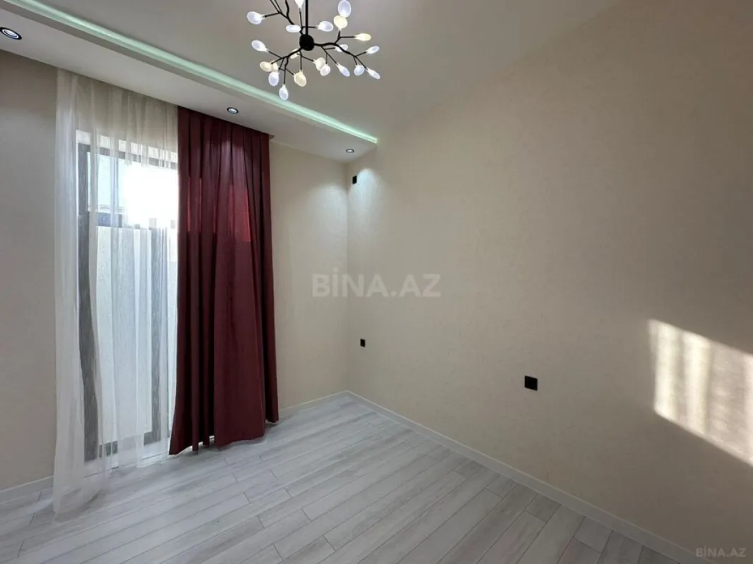Satılır 4 otaqlı həyət evi 140 m²