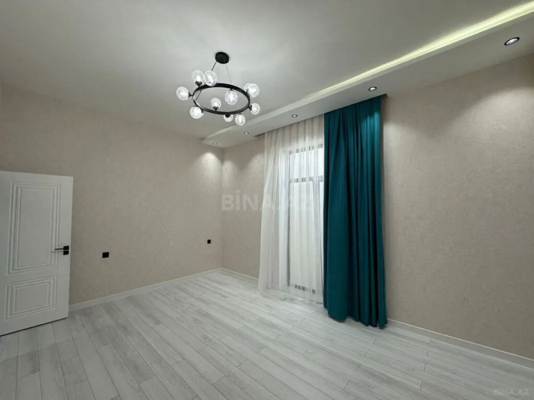 Satılır 4 otaqlı həyət evi 140 m²