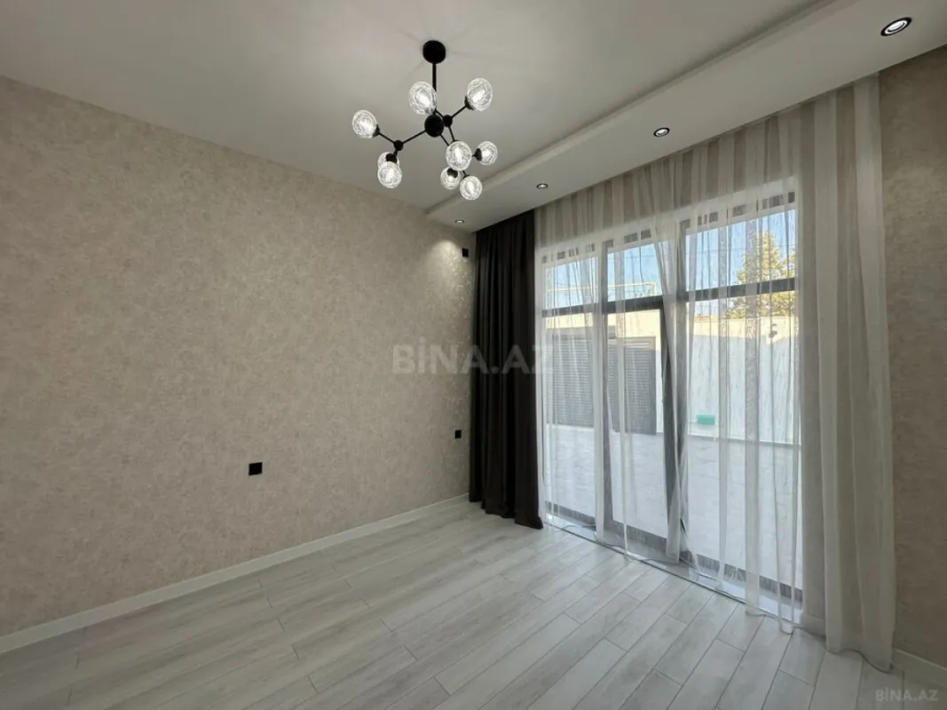 Satılır 4 otaqlı həyət evi 140 m²