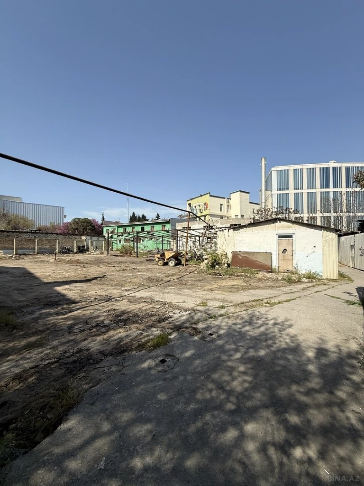 Satılır torpaq sahəsi 92 m²