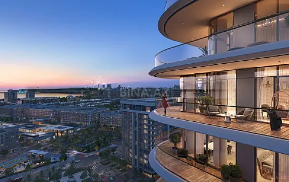 Satılır 4 otaqlı mənzil 240 m²