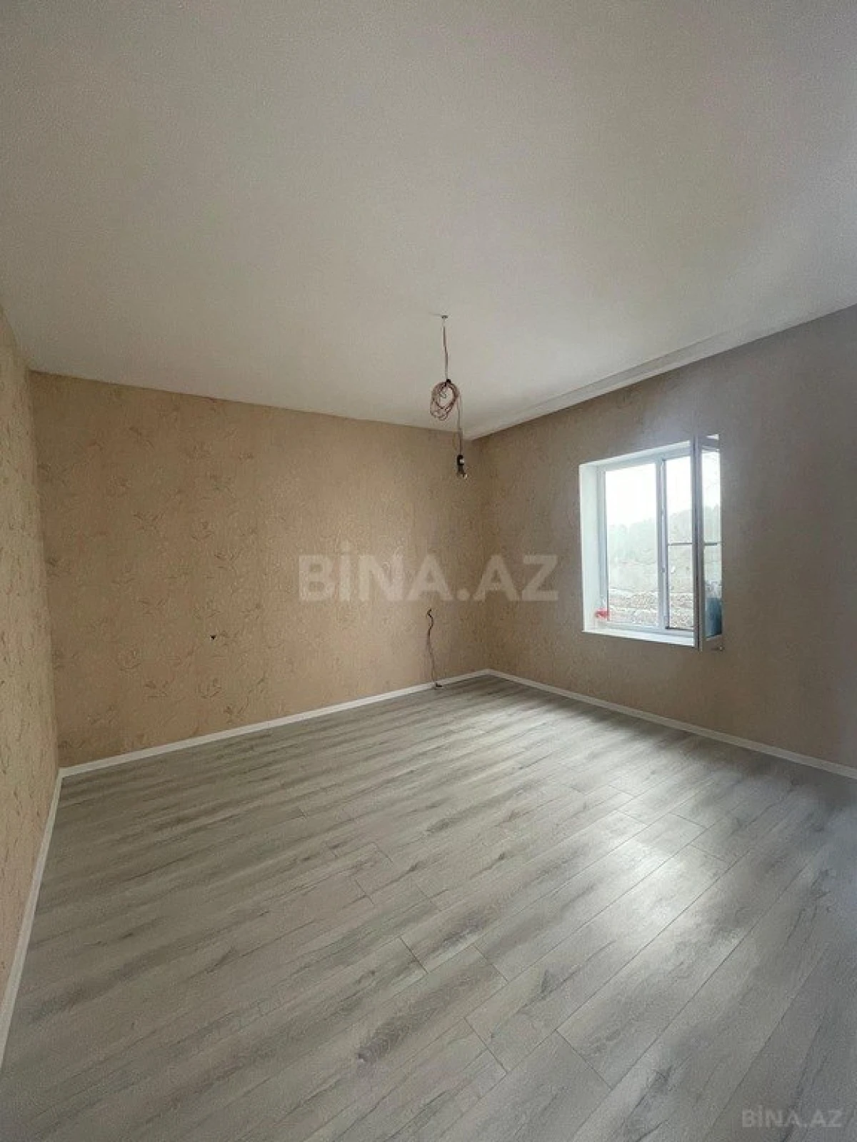 Satılır 3 otaqlı həyət evi 95 m²