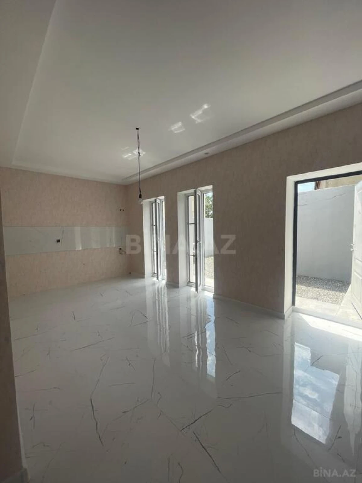 Satılır 3 otaqlı həyət evi 95 m²