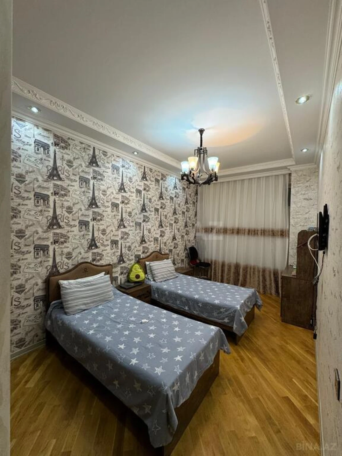 Satılır 3 otaqlı mənzil 105 m²