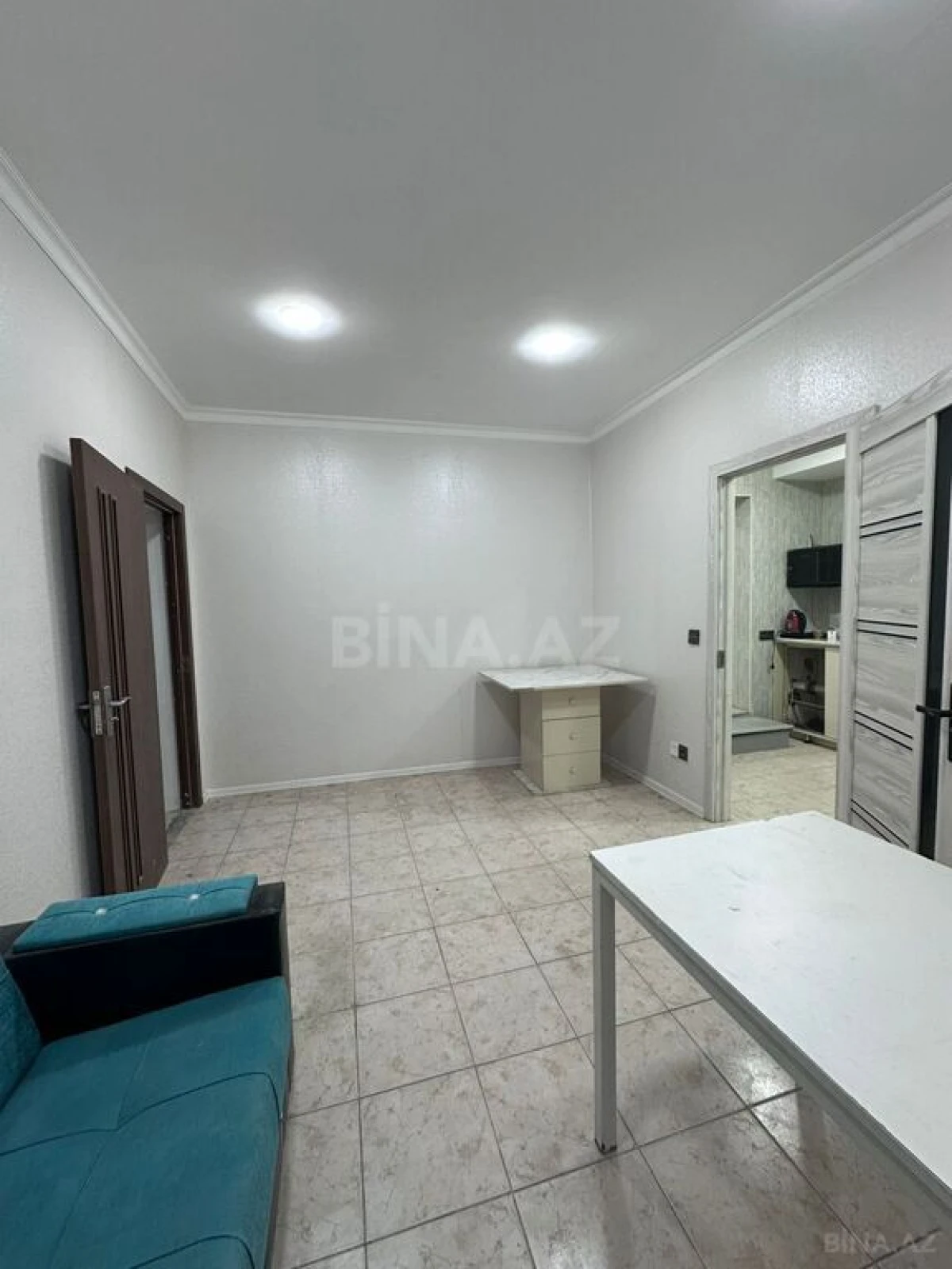 Kirayə verilir 4 otaqlı ofis 85 m²