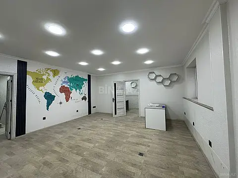 Kirayə verilir 4 otaqlı ofis 85 m²