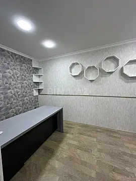 Kirayə verilir 4 otaqlı ofis 85 m²