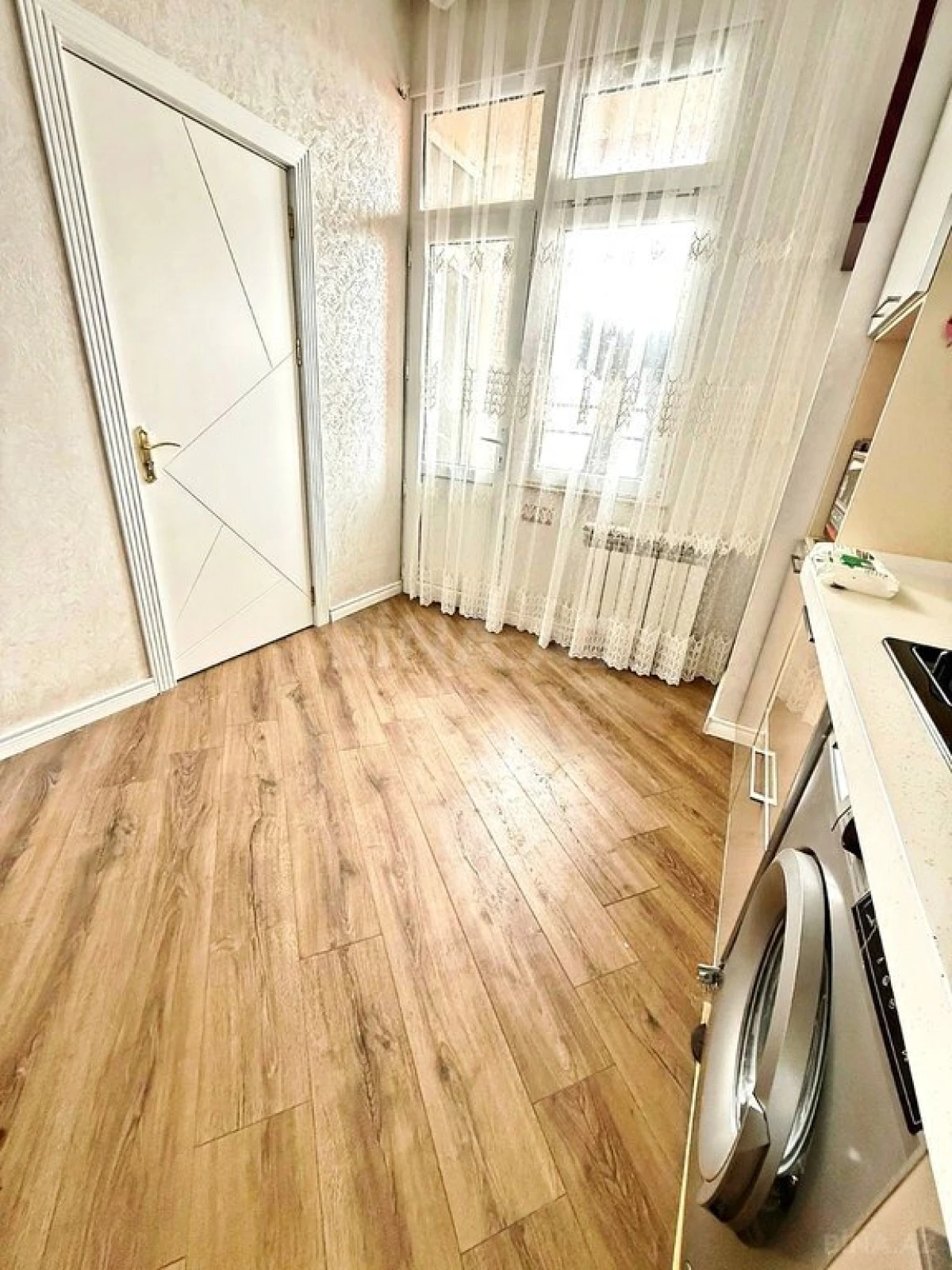 Satılır 3 otaqlı mənzil 70 m²