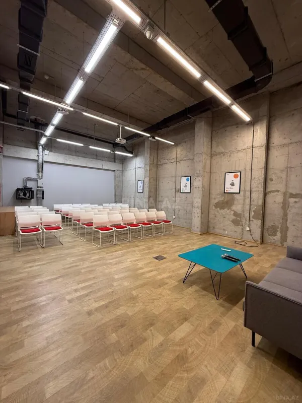 Kirayə verilir obyekt 205 m²