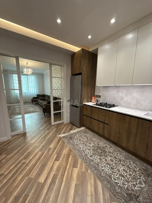 Satılır 3 otaqlı mənzil 100 m²