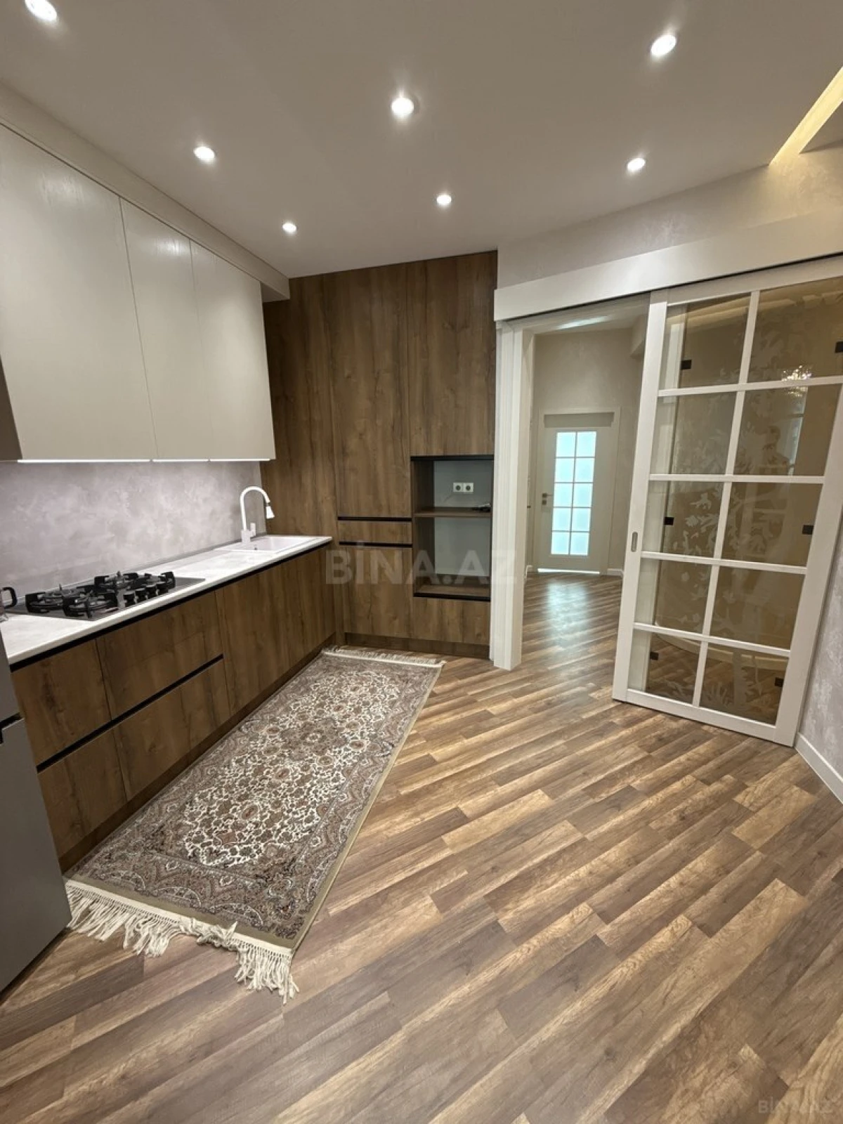 Satılır 3 otaqlı mənzil 100 m²
