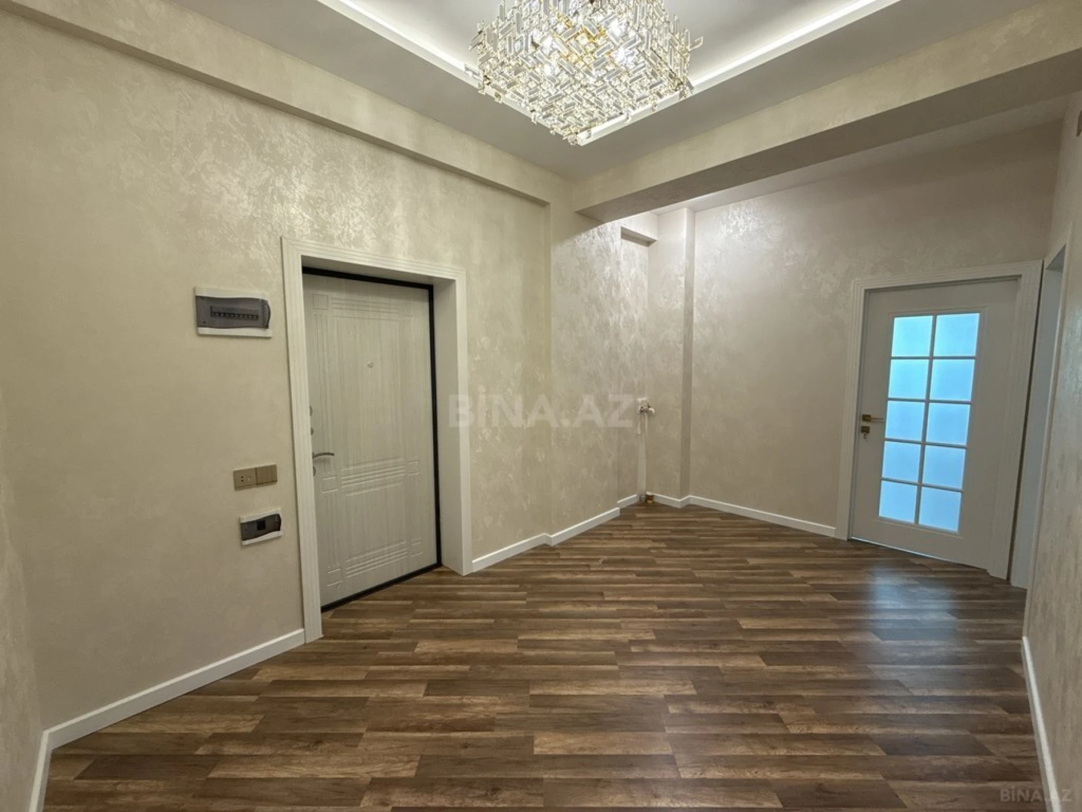 Satılır 3 otaqlı mənzil 100 m²
