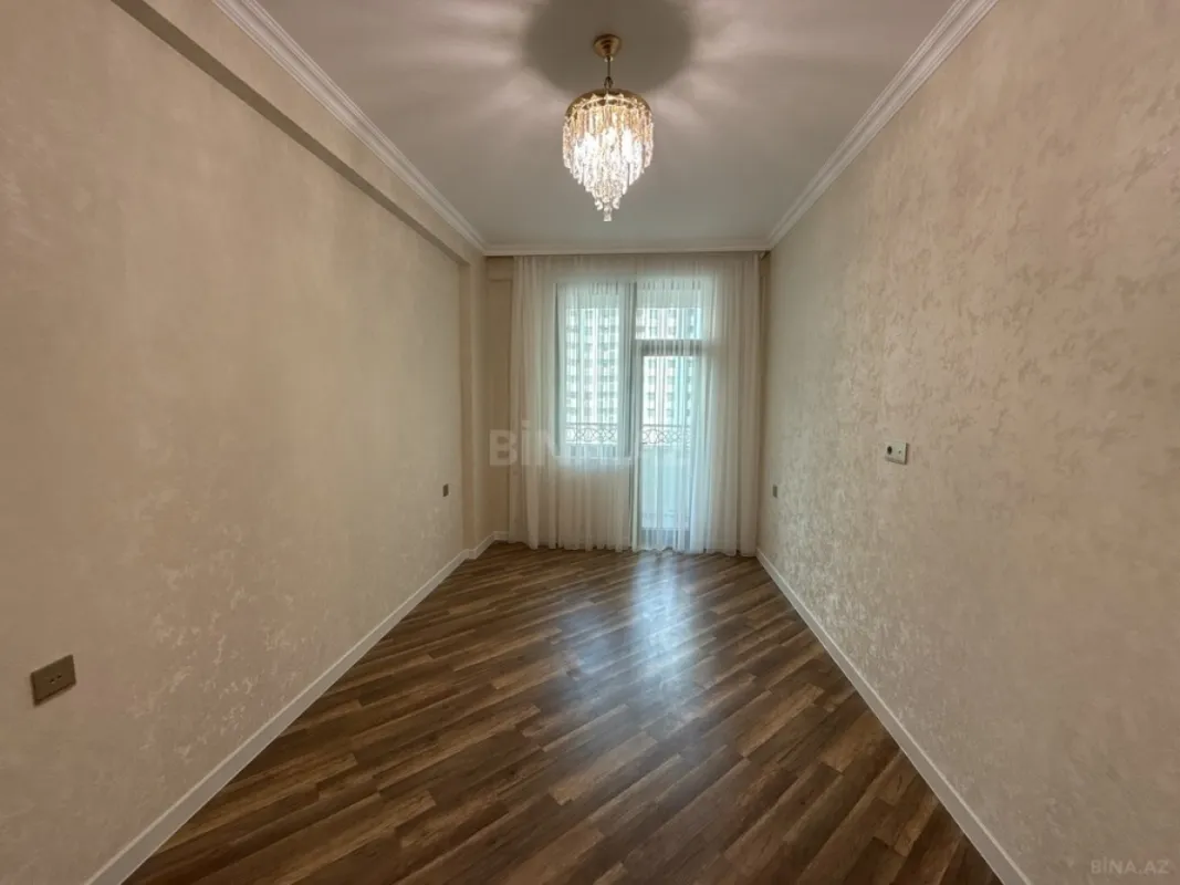 Satılır 3 otaqlı mənzil 100 m²
