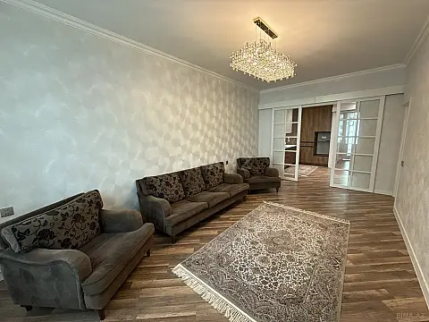 Satılır 3 otaqlı mənzil 100 m²