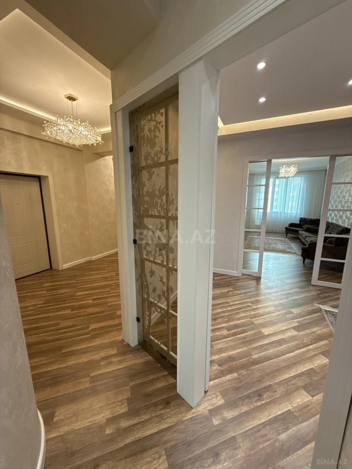 Satılır 3 otaqlı mənzil 100 m²