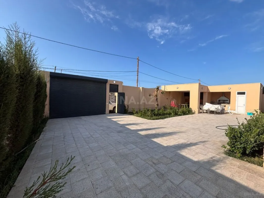 Satılır 5 otaqlı həyət evi 200 m²