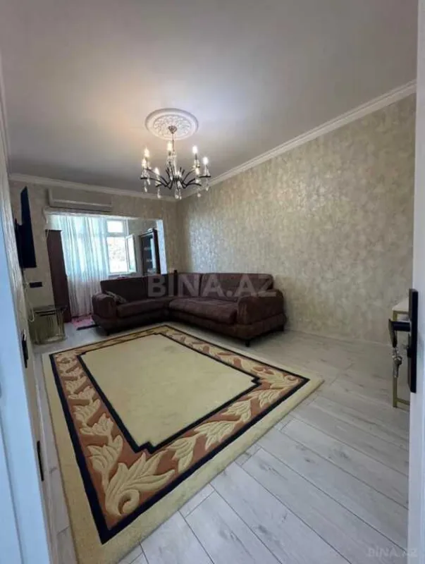 Satılır 2 otaqlı mənzil 70 m²