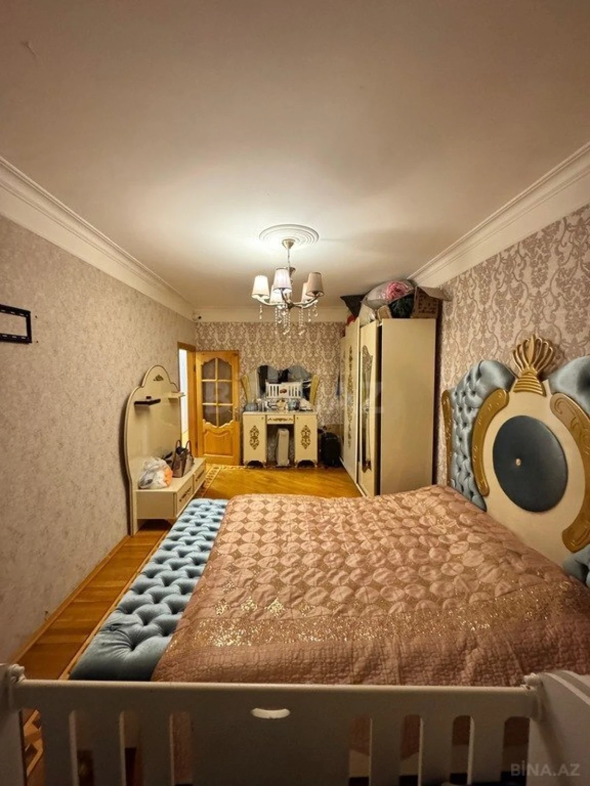 Satılır 3 otaqlı mənzil 85 m²