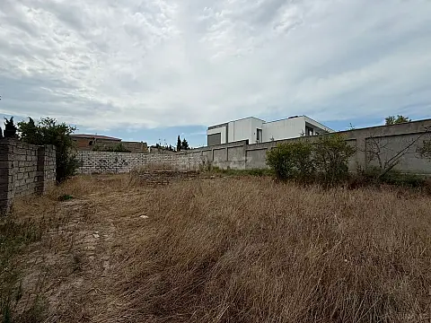 Satılır torpaq sahəsi 8 m²