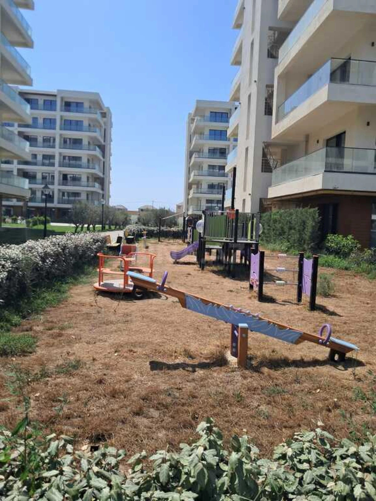 Satılır 1 otaqlı mənzil 58 m²
