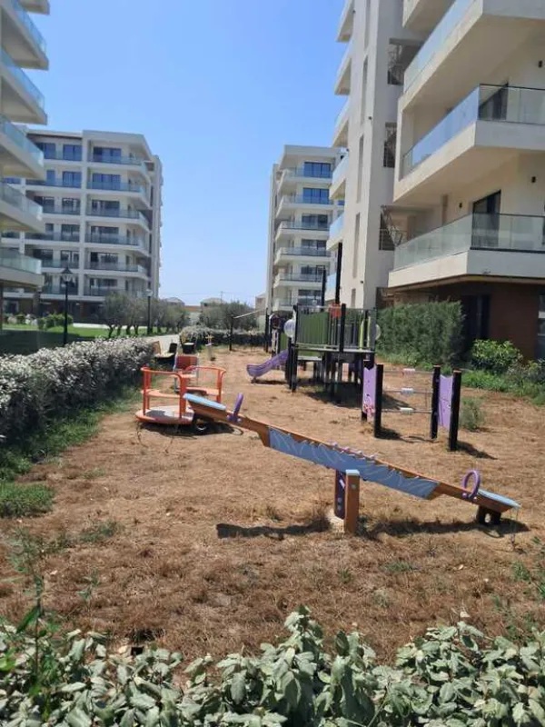 Satılır 1 otaqlı mənzil 58 m²