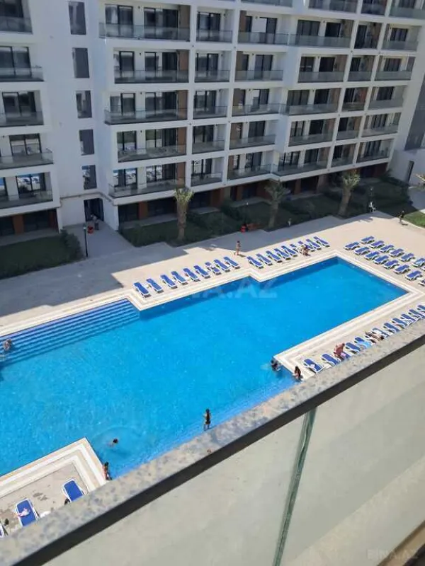Satılır 1 otaqlı mənzil 58 m²