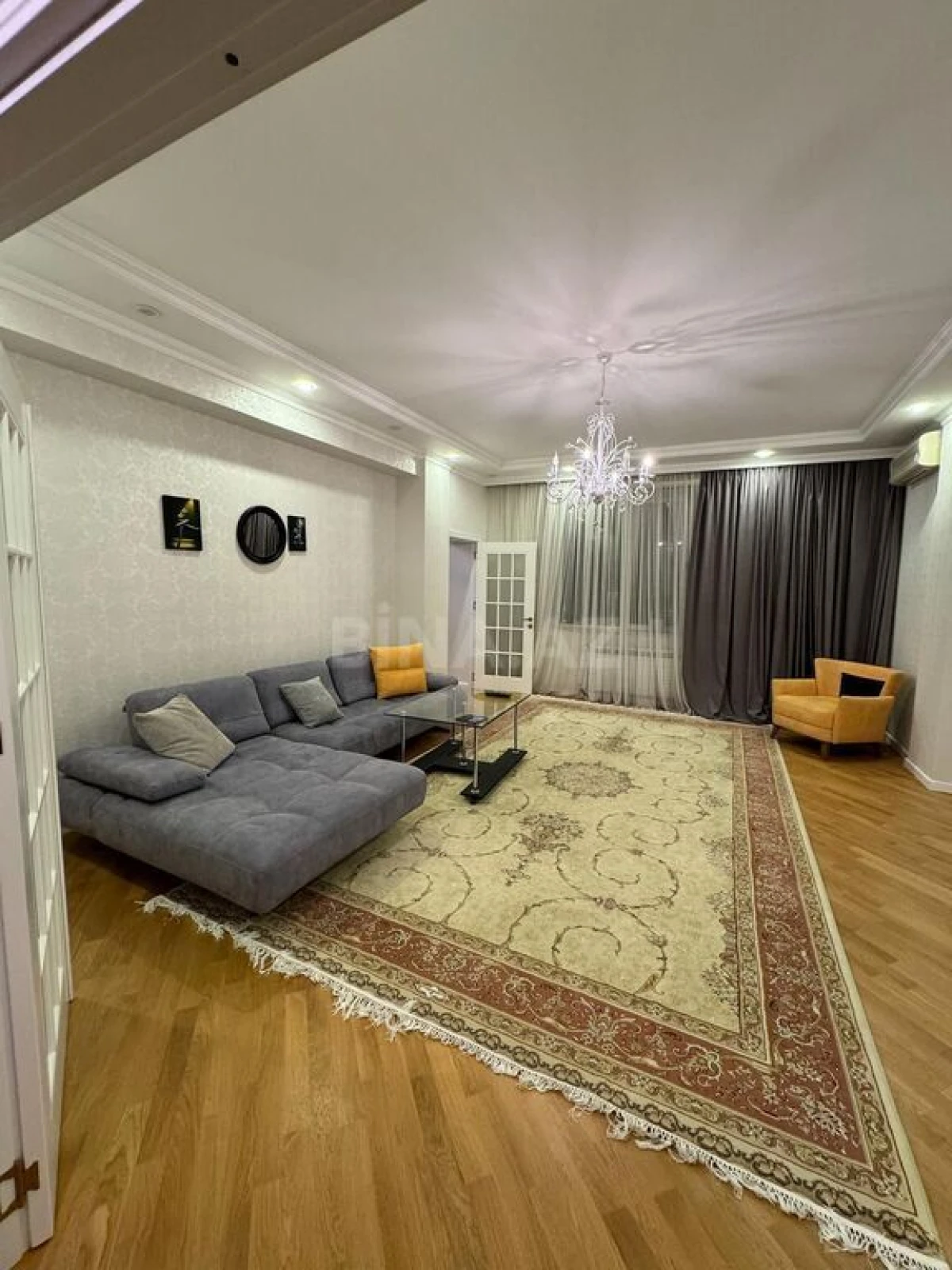 Kirayə verilir 3 otaqlı mənzil 105 m²