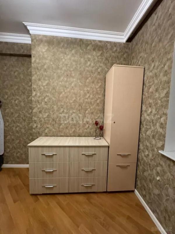 Kirayə verilir 3 otaqlı mənzil 105 m²