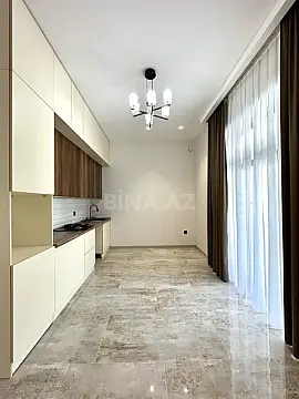 Satılır 4 otaqlı həyət evi 200 m²