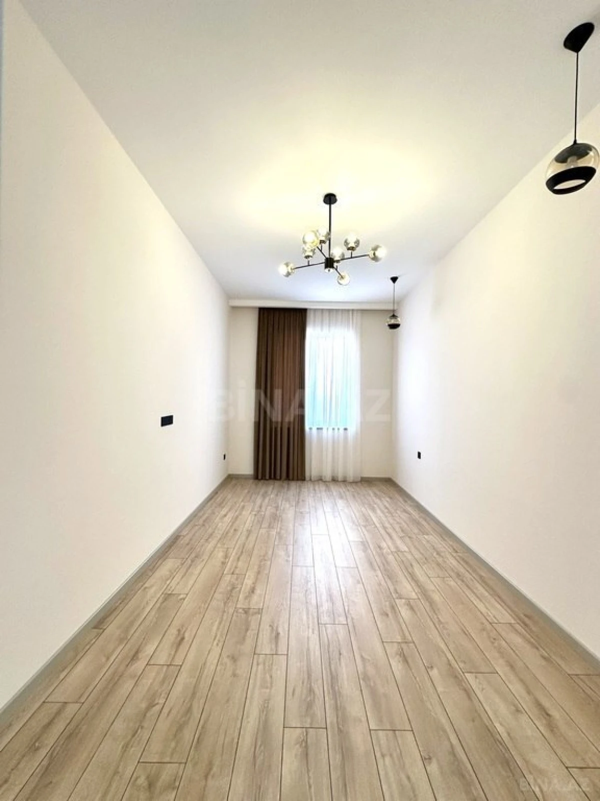 Satılır 4 otaqlı həyət evi 200 m²
