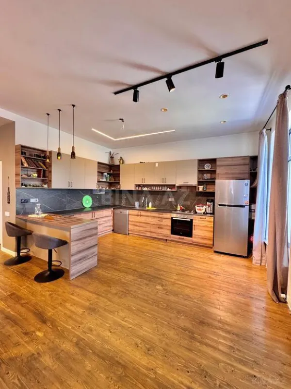 Satılır 4 otaqlı həyət evi 140 m²