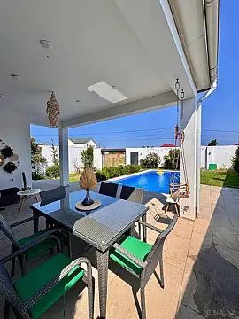 Satılır 4 otaqlı həyət evi 140 m²